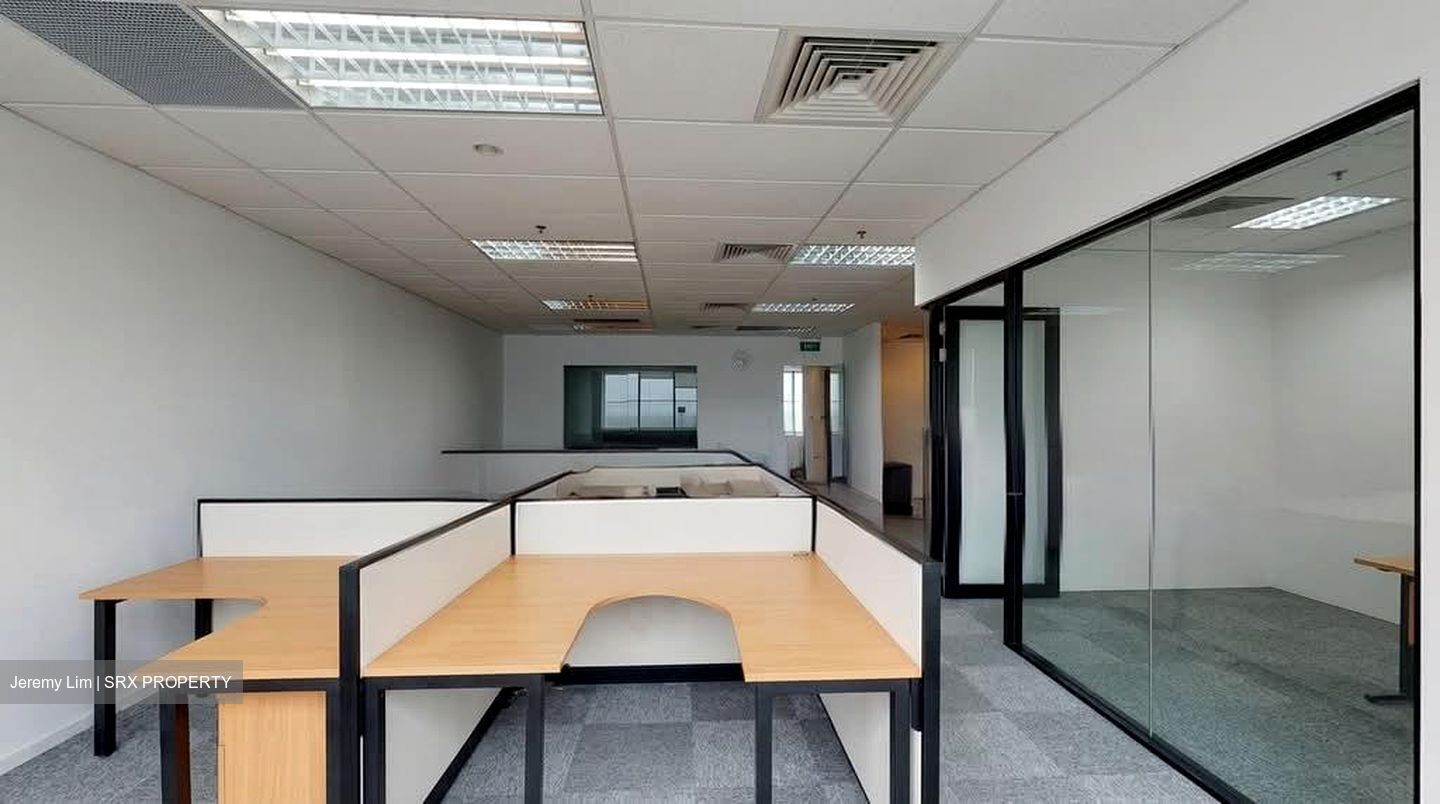 Capital Tower (D1), Office #558257741